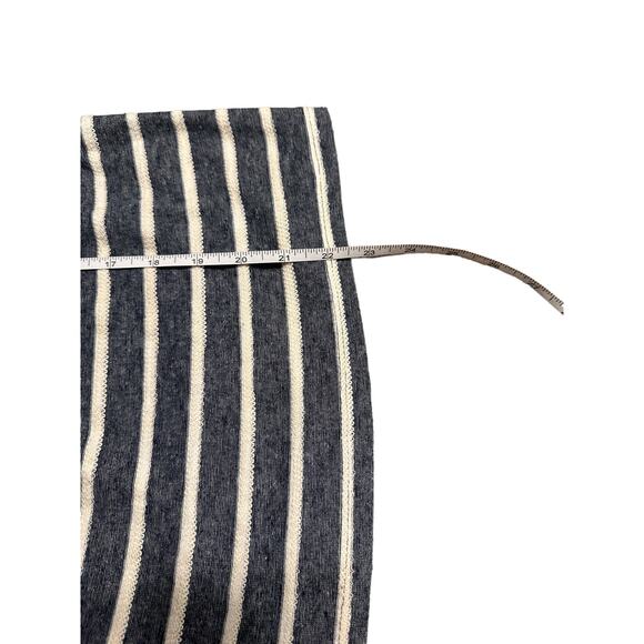 THML Mara Off (or On) The Shoulder Knit Top Size Large Blue and White - Picture 7 of 7